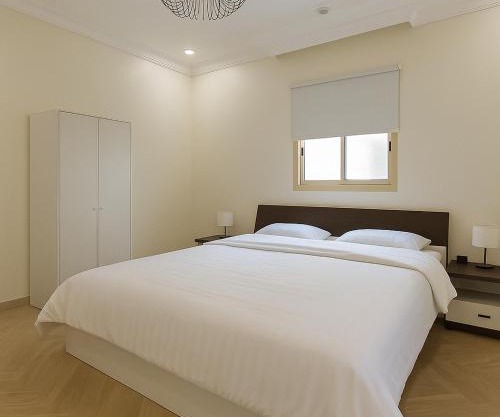 Stylish 3BR Smart TV & Wi-Fi