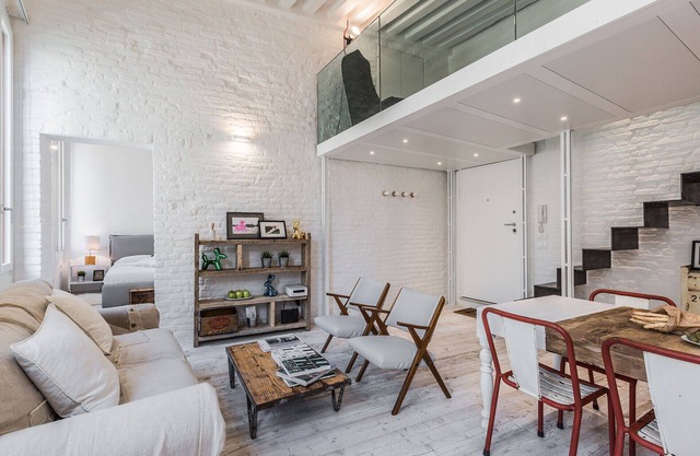 Stylish Apartment with Industrial-Vintage Furniture