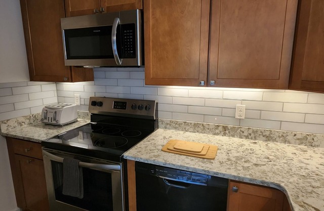 Stylish Condo at Sugarbush Mountain