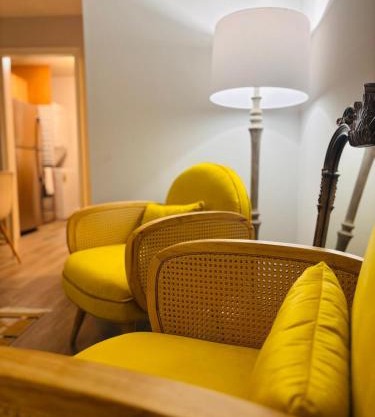 Stylish Stay in the Heart of Decatur King Bed