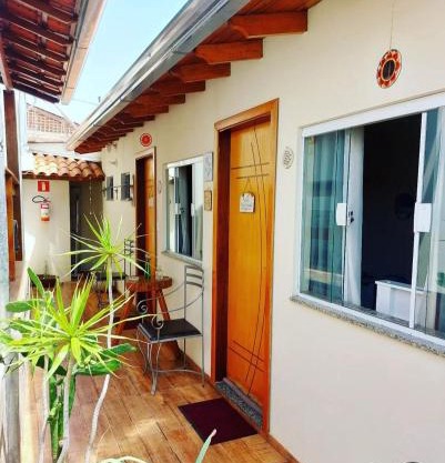 Suítes da Rô - hospedaria familiar diária e temporada