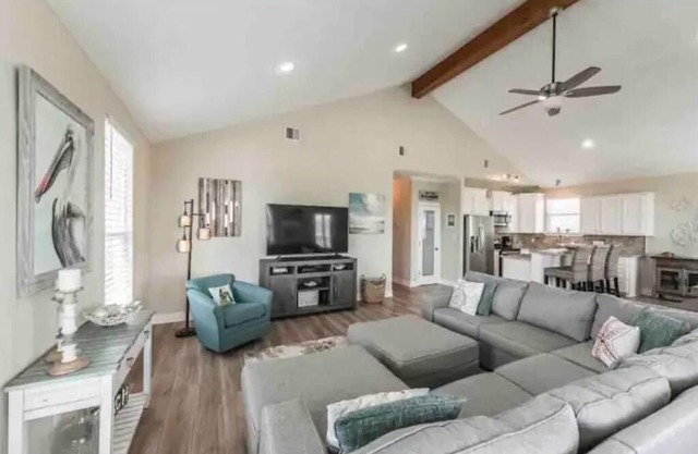 SUITE BEACH ~ Daytona Beach Shores House