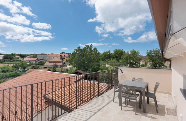 Suite Le Orchidee with Mountain View, Wi-Fi and Air Conditioning