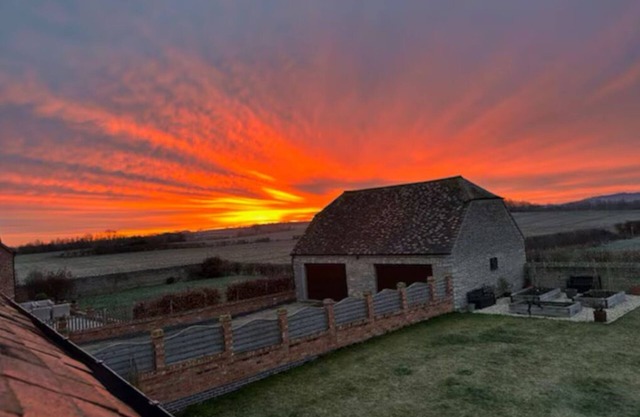 Suite of Three Rooms in a Beautiful Converted Barn in Barton