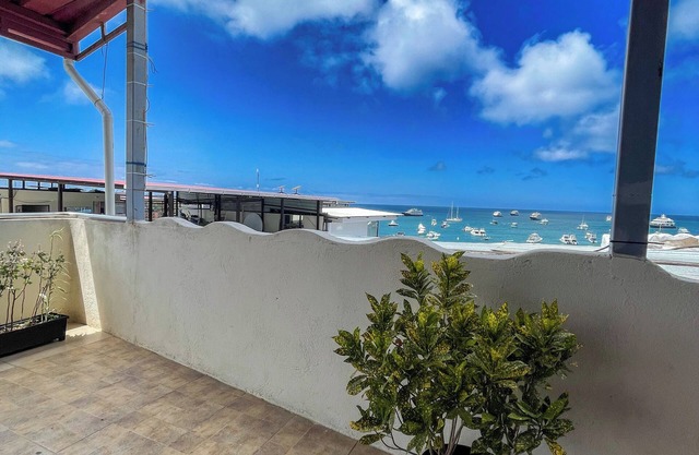 Suite with Private Terrace and Sea View