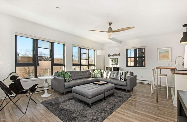 Summer 2026 OPEN‼️ Book NOW❗️5️⃣⭐️Beautiful Condo DT Saugy-PARKING & easy walk 2 town