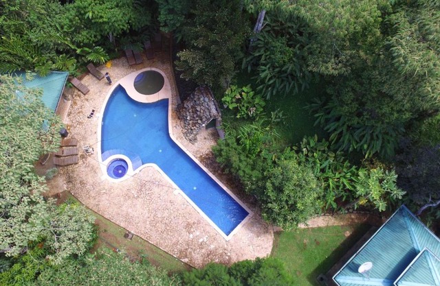 Summerland Apartments