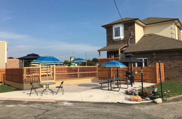 Sun Parlor Motel