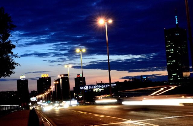 Sunny And Modern In The Heart Of Urban Zone