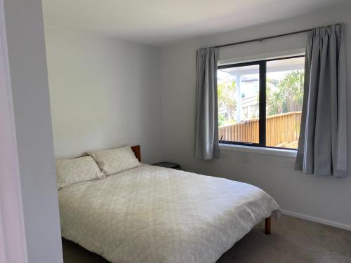 Sunny Haven Northshore - Free Parking, Wifi, Coffee, Milk and Tea