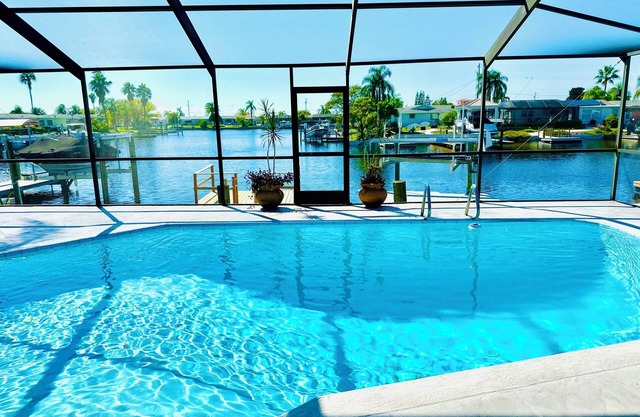 Sunset Shores, 2/2 pool canal home with Gulf access in nice quiet neighborhood