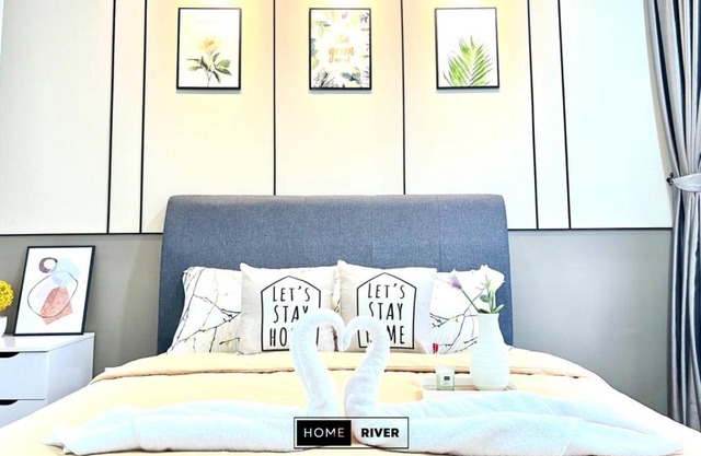 Sunway Velocity / 8 Pax / MyTown / Ikea / Maluri