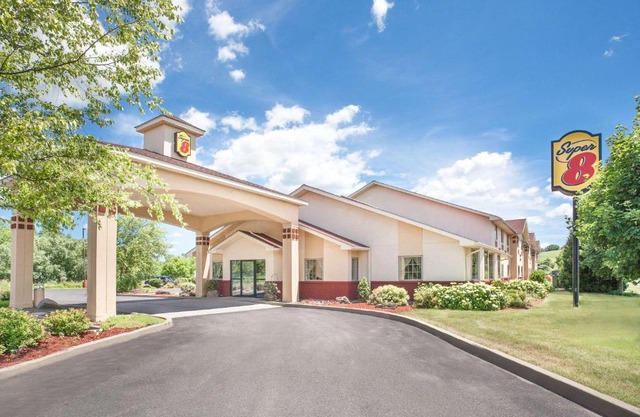 Super 8 by Wyndham Cobleskill NY