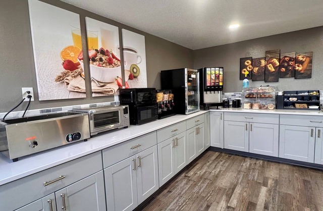 Super 8 By Wyndham Great Falls City Center