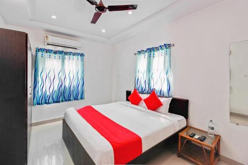 Super Hotel O Golden Hive Madhapur Near Shilparamam