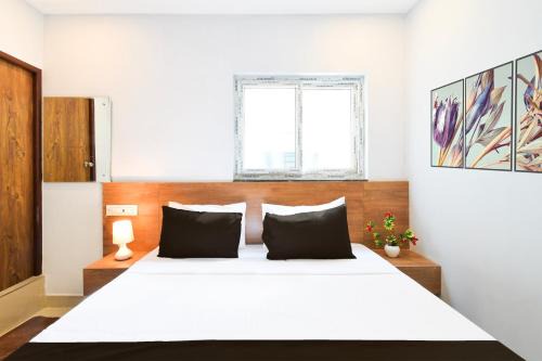 Super Hotel O Vaishnavi Residency