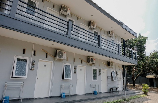 Super OYO Capital O 1176 J3 Residence Syariah
