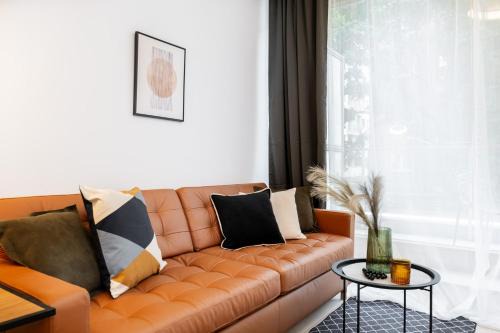 SuperApart Domaniewska apt 2
