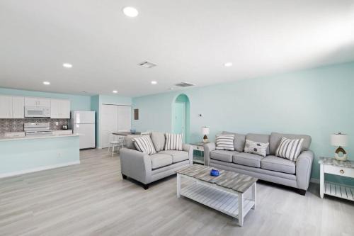 Superb Bonita Springs Residence Near Downtown