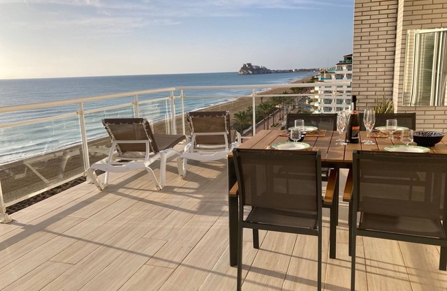 SUPERB TERRACE OVERLOOKING THE SEA, SWIMMING POOL, PEDESTRIAN PRECINCT AND PARKING LOT