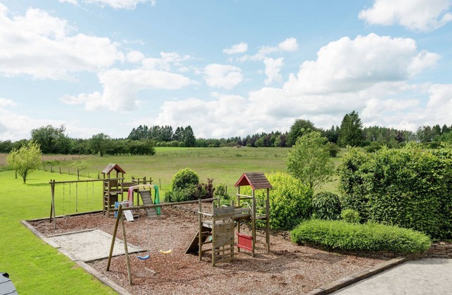 Superb Villa With Pool in Hockai