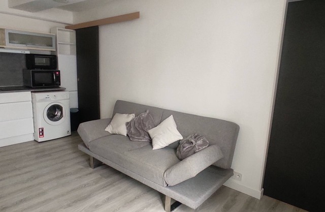 Superbe Appartement en Plein Centre Ville Avec Parking