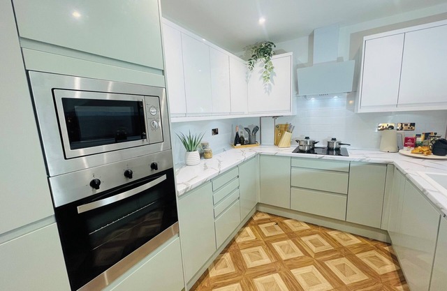 Superbly Stylish & Spacious 2 Bedroom Home in Ormskirk Town Centre