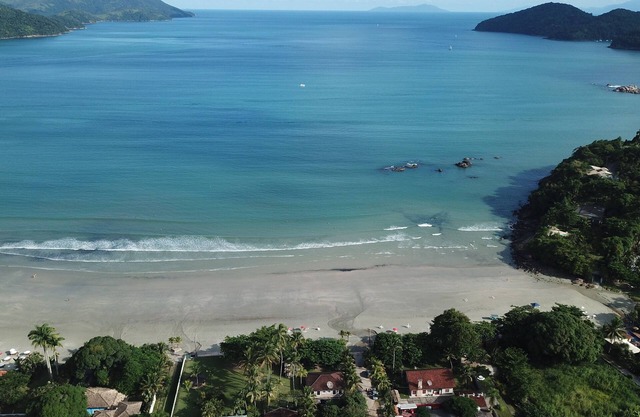 Superior chalets 230 m from the beach without crossing the road