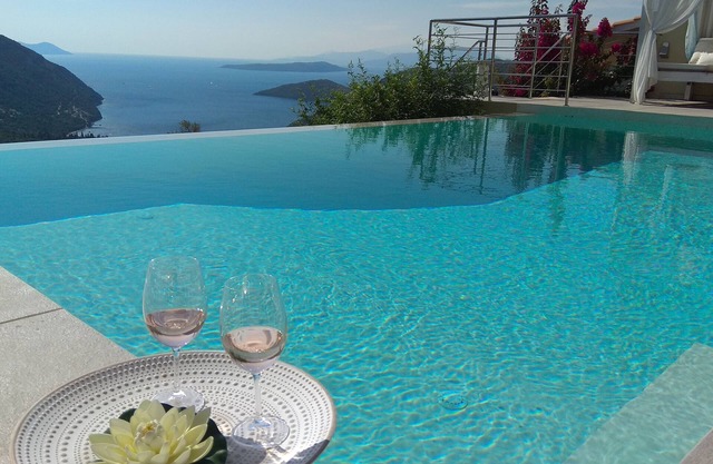 SUPERIOR LUXURY VILLA NEAR NIDRI OVERLOOKING MIKROS GIALOS BEACH