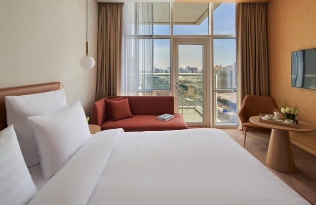 Superior Room In Jvt near Triangle supermarket