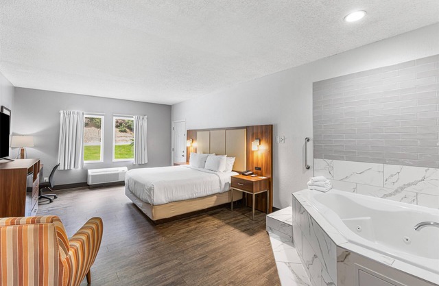 SureStay Hotel by Best Western Helen Downtown