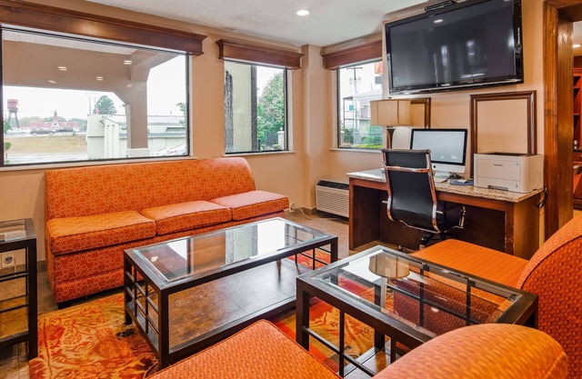 SureStay Plus Hotel by Best Western Jackson