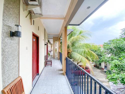 Surya Guest House Urbanview Probolinggo