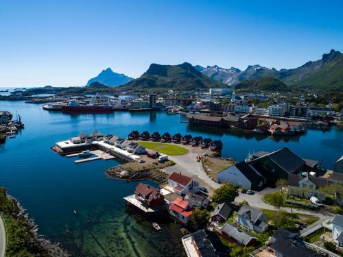 Svolvær Havn Waterfront Villa