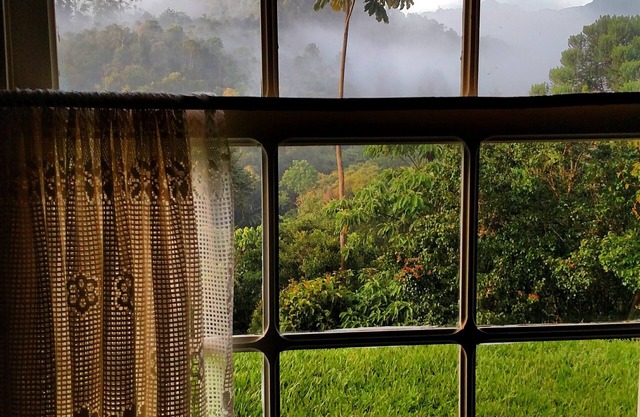 SWEDISH BARN, between Vila de Mauá and Pedra Selada