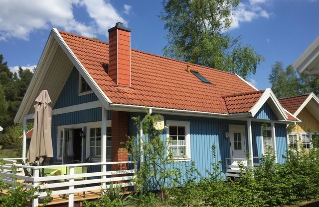 Swedish cosiness in a beautiful landscape 2 boats Fireplace WLAN