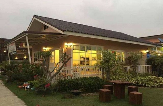 Sweet Mango Resort
