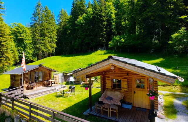 SwissHut Idyllic Farm Cabin - Chalet Grabenmühle 1