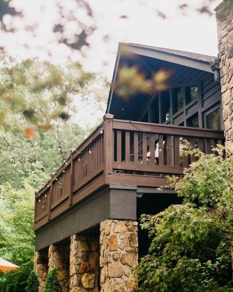 Sylvan Valley Lodge and Cellars