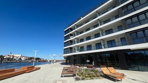 Szczecin Suite Nad Odrą - apartament z klimatyzacją, parking w cenie, parking included