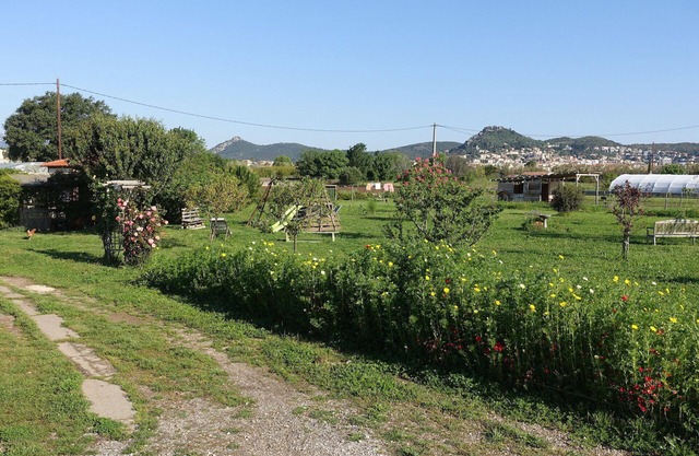 T1bis 40m2 - Ground floor of a charming house, quiet in the countryside, 3km from the beaches