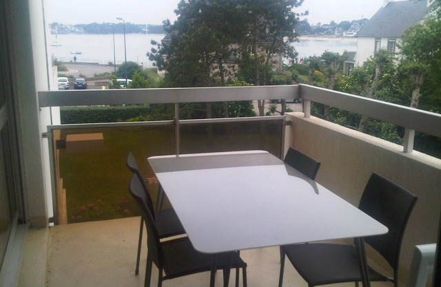 T2 apartment, sea view, 150m beach and Bénodet spa, garage, terrace