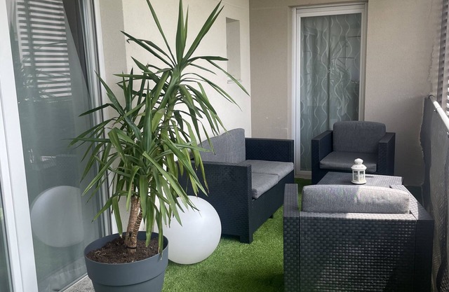 T2 Climatisé Avec Place de Parking
