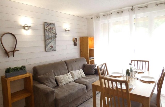 T2 pour 4 pers avec balcon à Saint-Lary-Soulan - FR-1-457-244