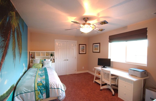 Tacit Shadow - Single/Queen Sleeps 3