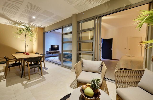 Tahiti Luxury Apartment with concierge