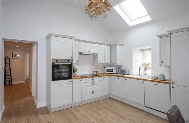 Tan Y Coed - Nasareth