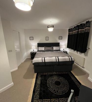 Tardis Townhouse - Spacious and Comfortable