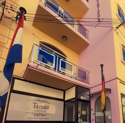 Tarona Guesthouse