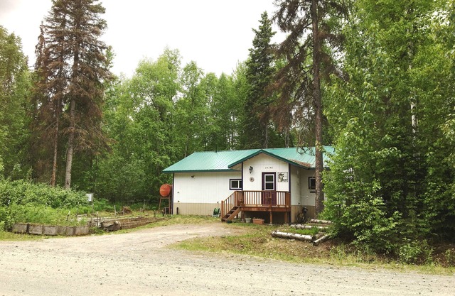 * Taste of Talkeetna * Quiet Spacious Elegance with Excellent Coffee *
